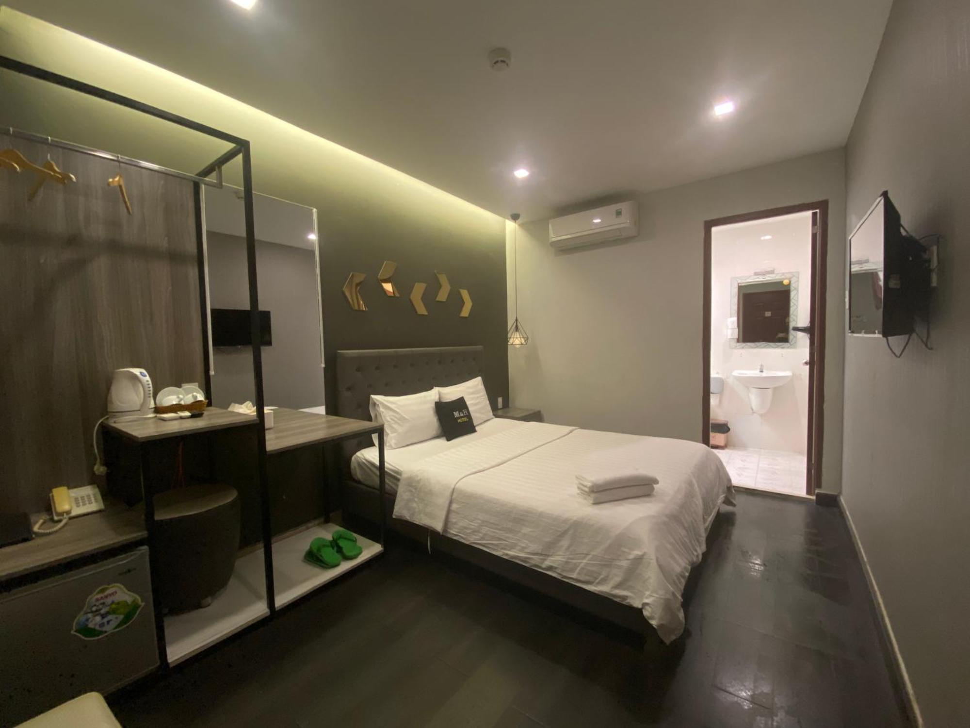 M&H Hotel Ho Şi Min Dış mekan fotoğraf