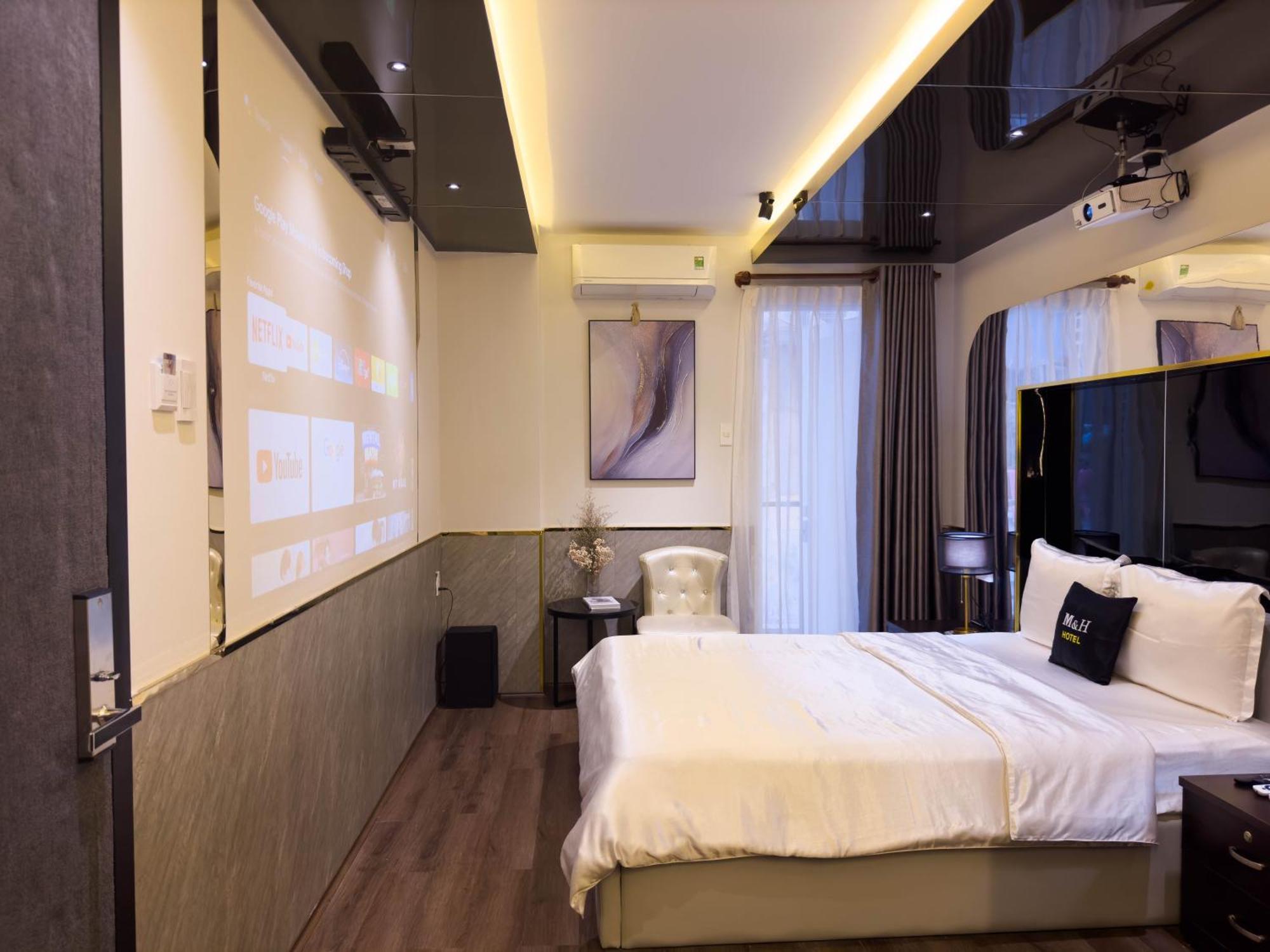 M&H Hotel Ho Şi Min Dış mekan fotoğraf