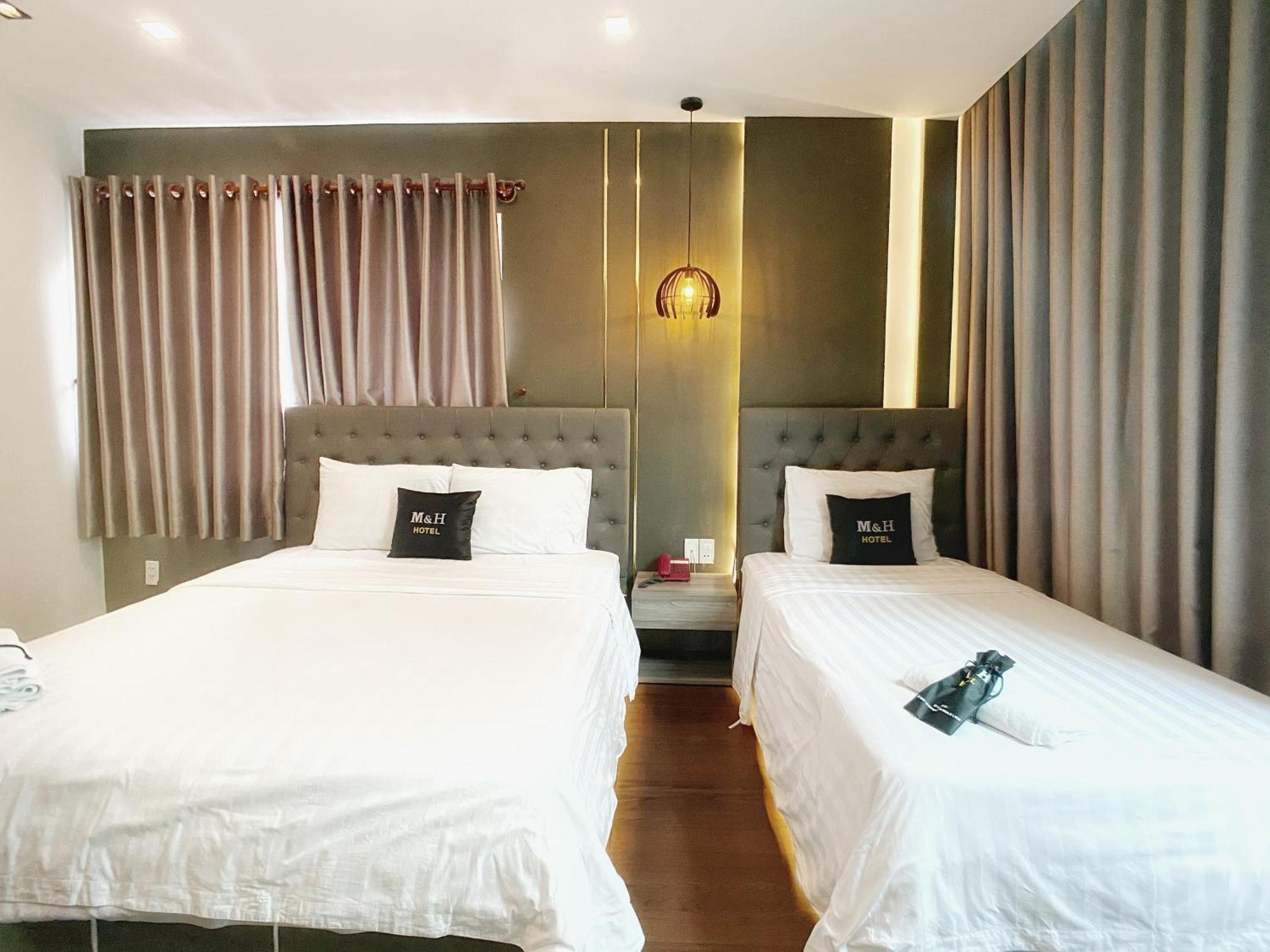 M&H Hotel Ho Şi Min Dış mekan fotoğraf