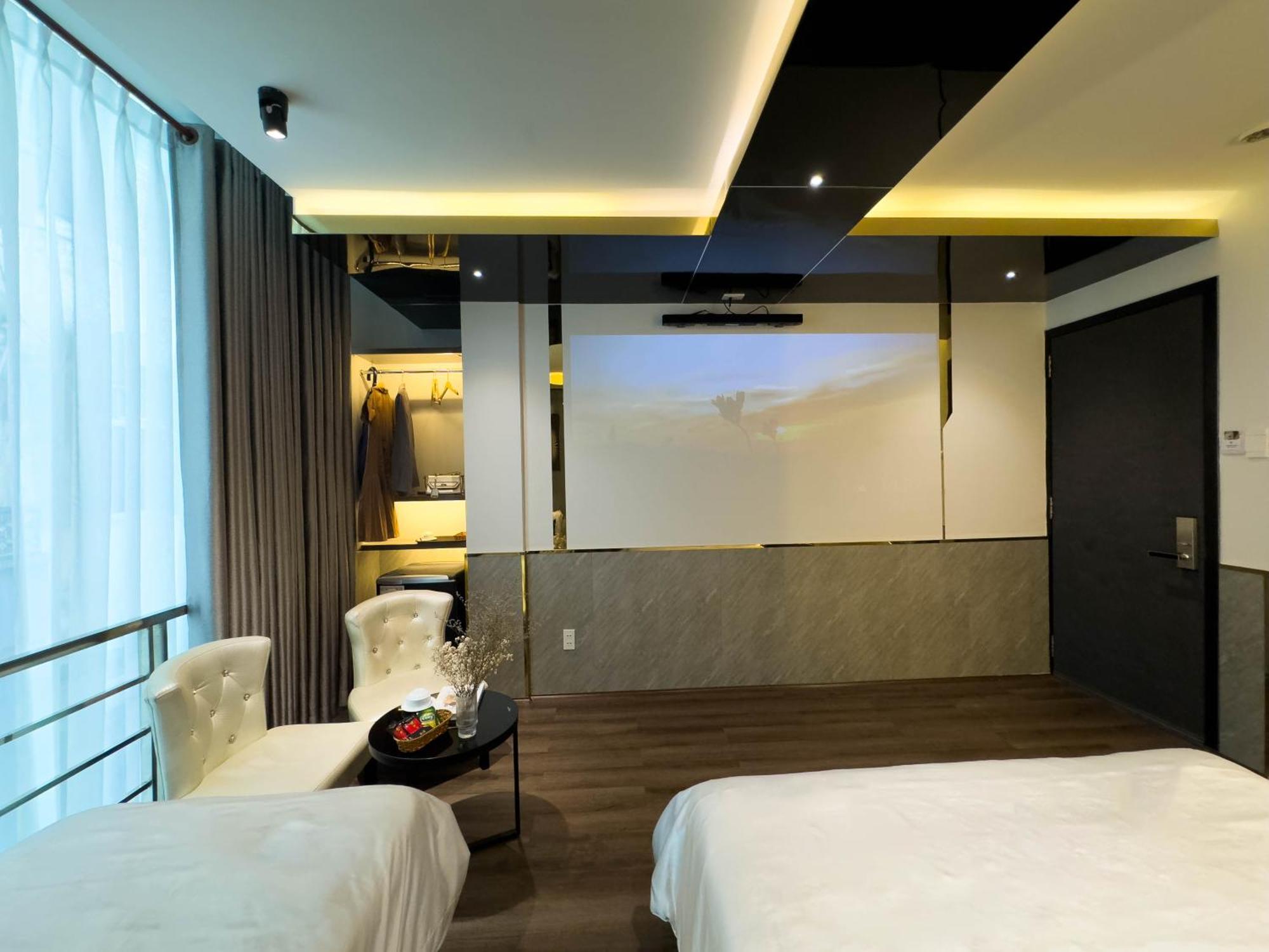 M&H Hotel Ho Şi Min Dış mekan fotoğraf