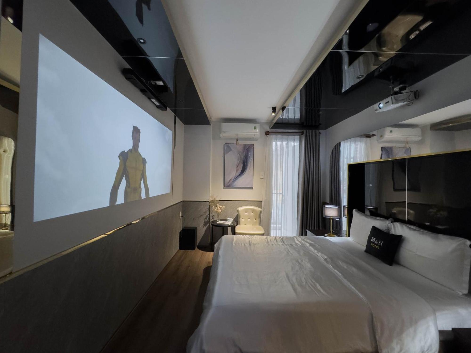 M&H Hotel Ho Şi Min Dış mekan fotoğraf