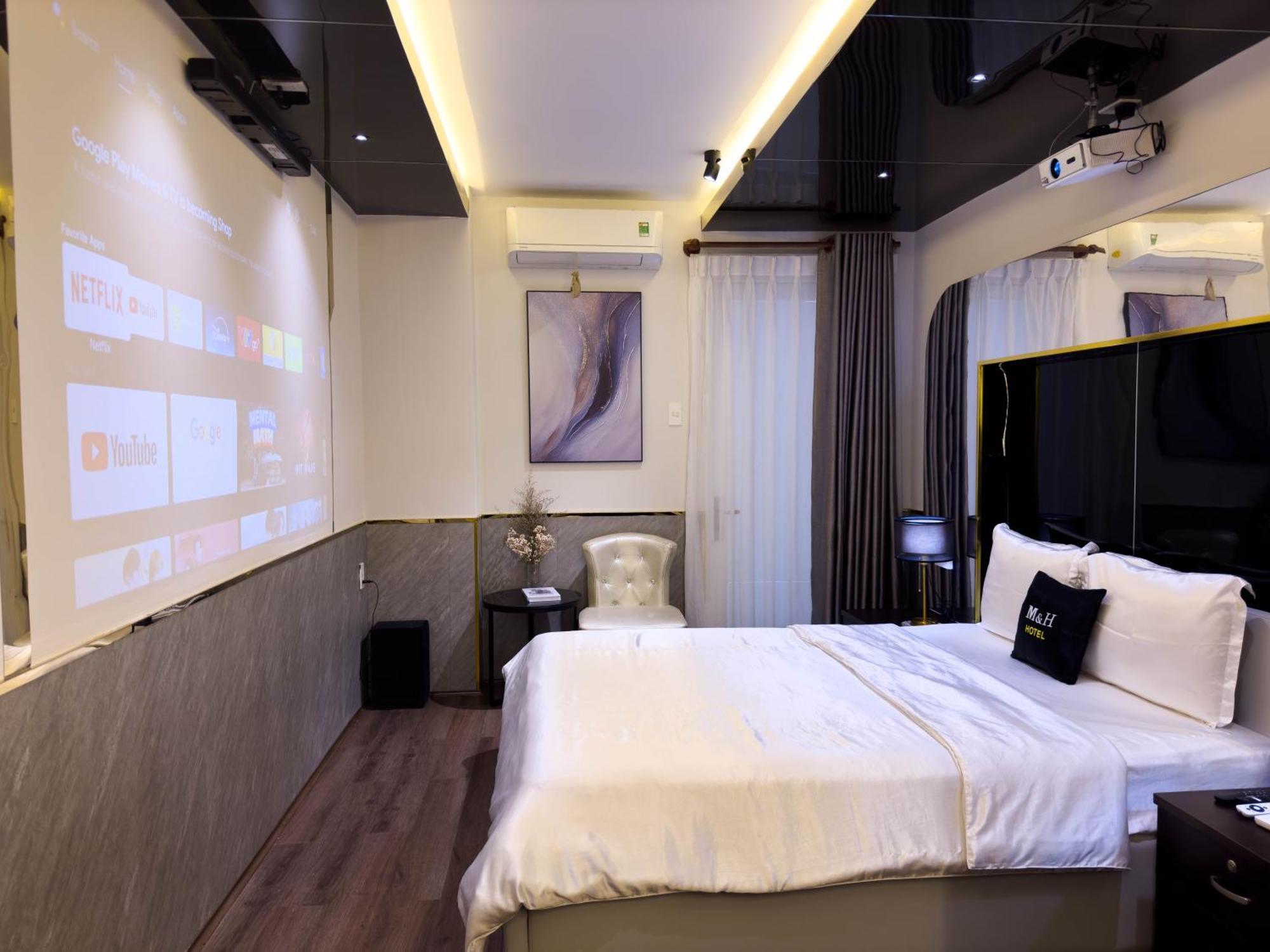 M&H Hotel Ho Şi Min Dış mekan fotoğraf