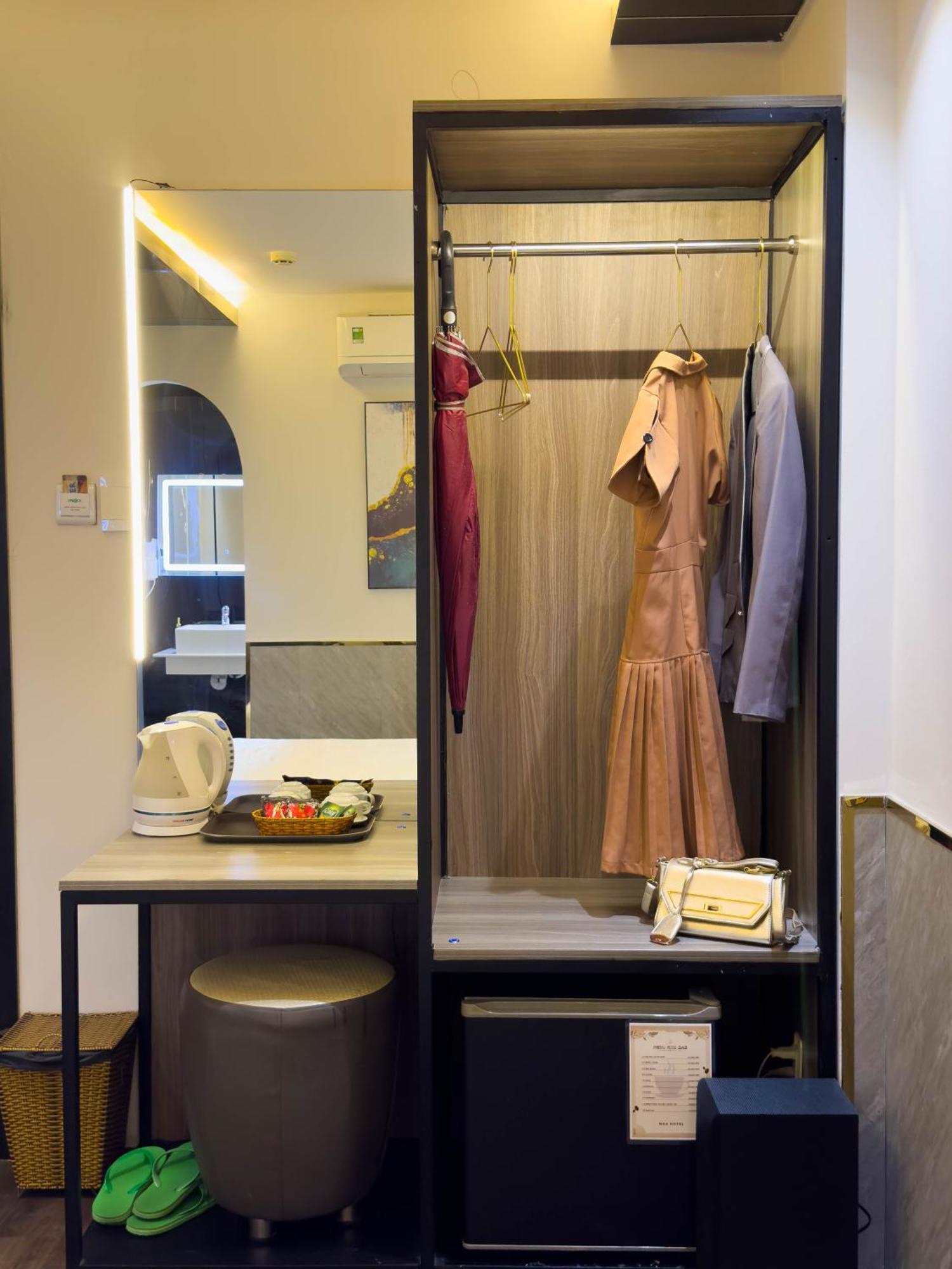 M&H Hotel Ho Şi Min Dış mekan fotoğraf